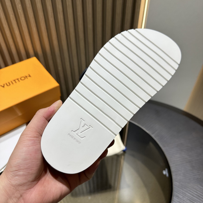 L&V SLIPPERS